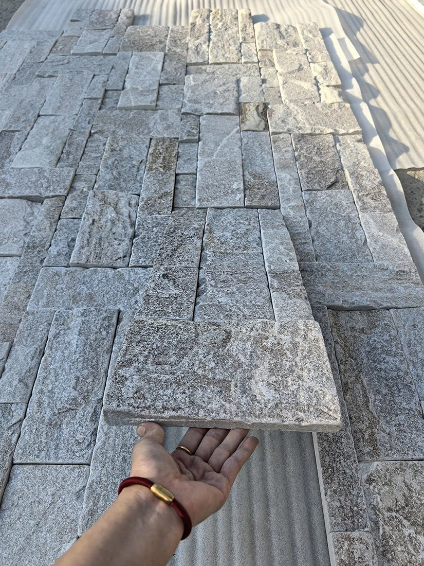 Cream Tumbled Quartzite Stacked Stone Panels Classic Style Cream Tumbled Quartzite Stacked Stone Panels Classic Style